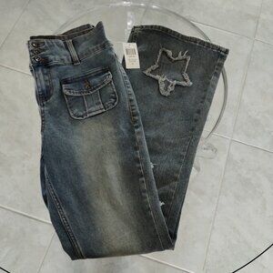 Mid rise Hot Topic Star Jeans NWT